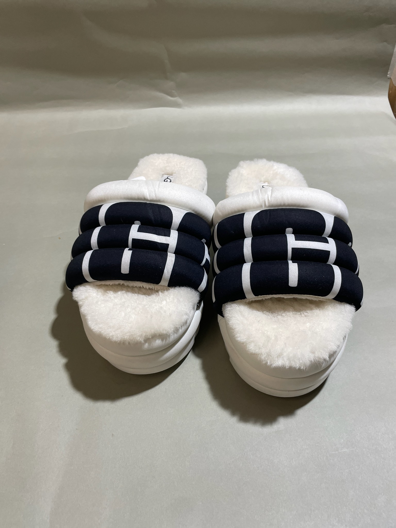 UGG White and Navy Plush Slide Slippers Size 39