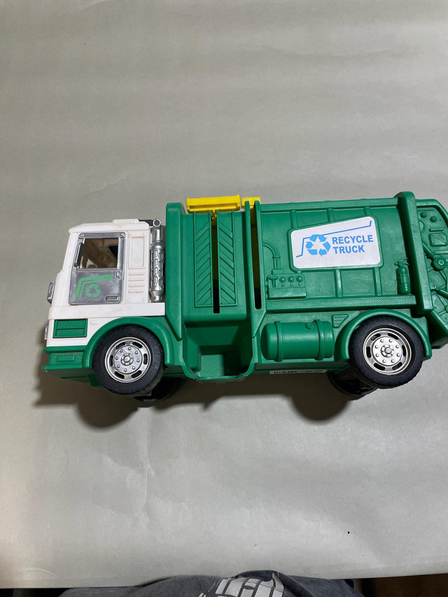 Green and White Plastic Recycling Truck Toy