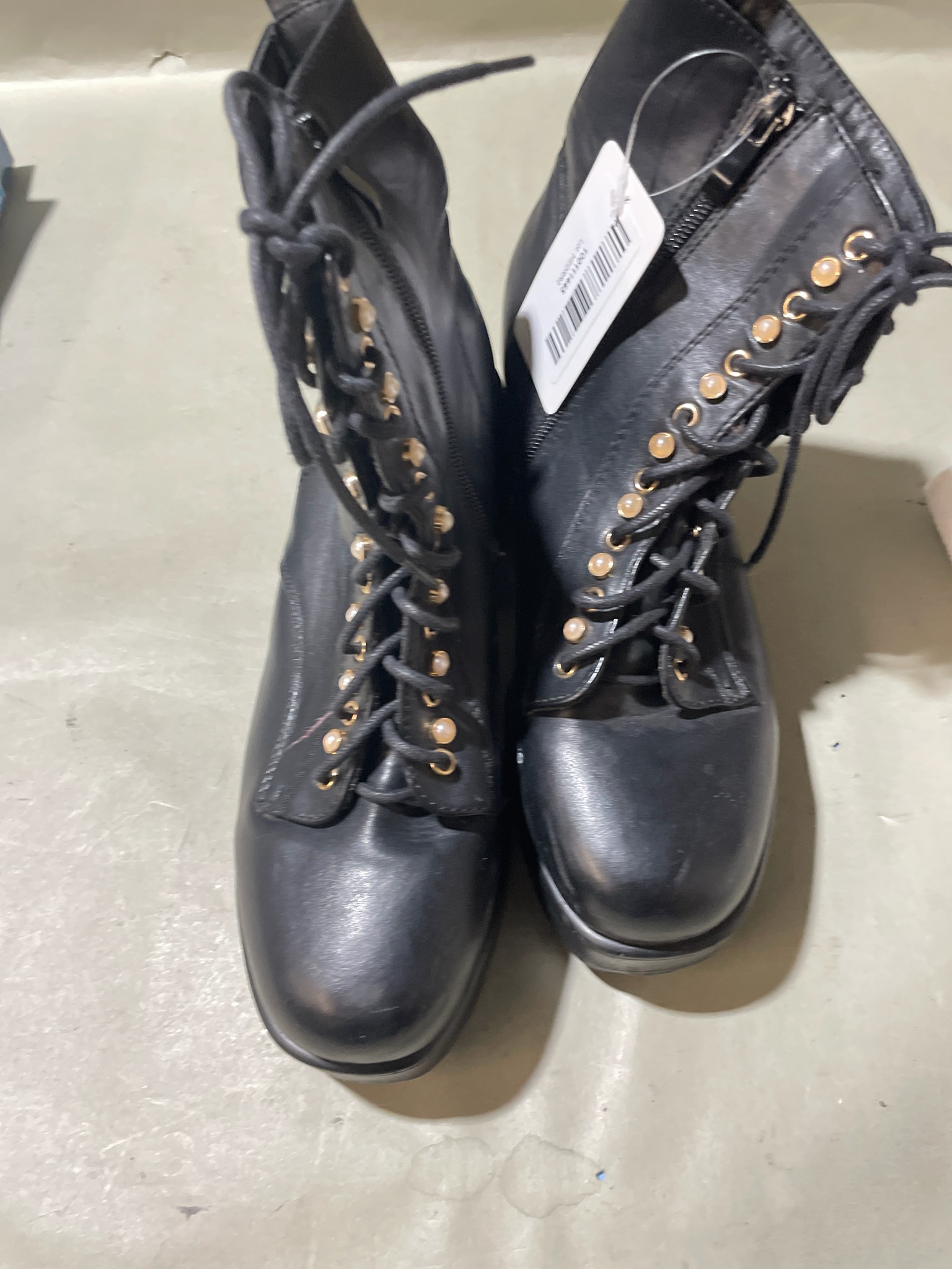 Black Chunky Heel Lace-Up Ankle Boots