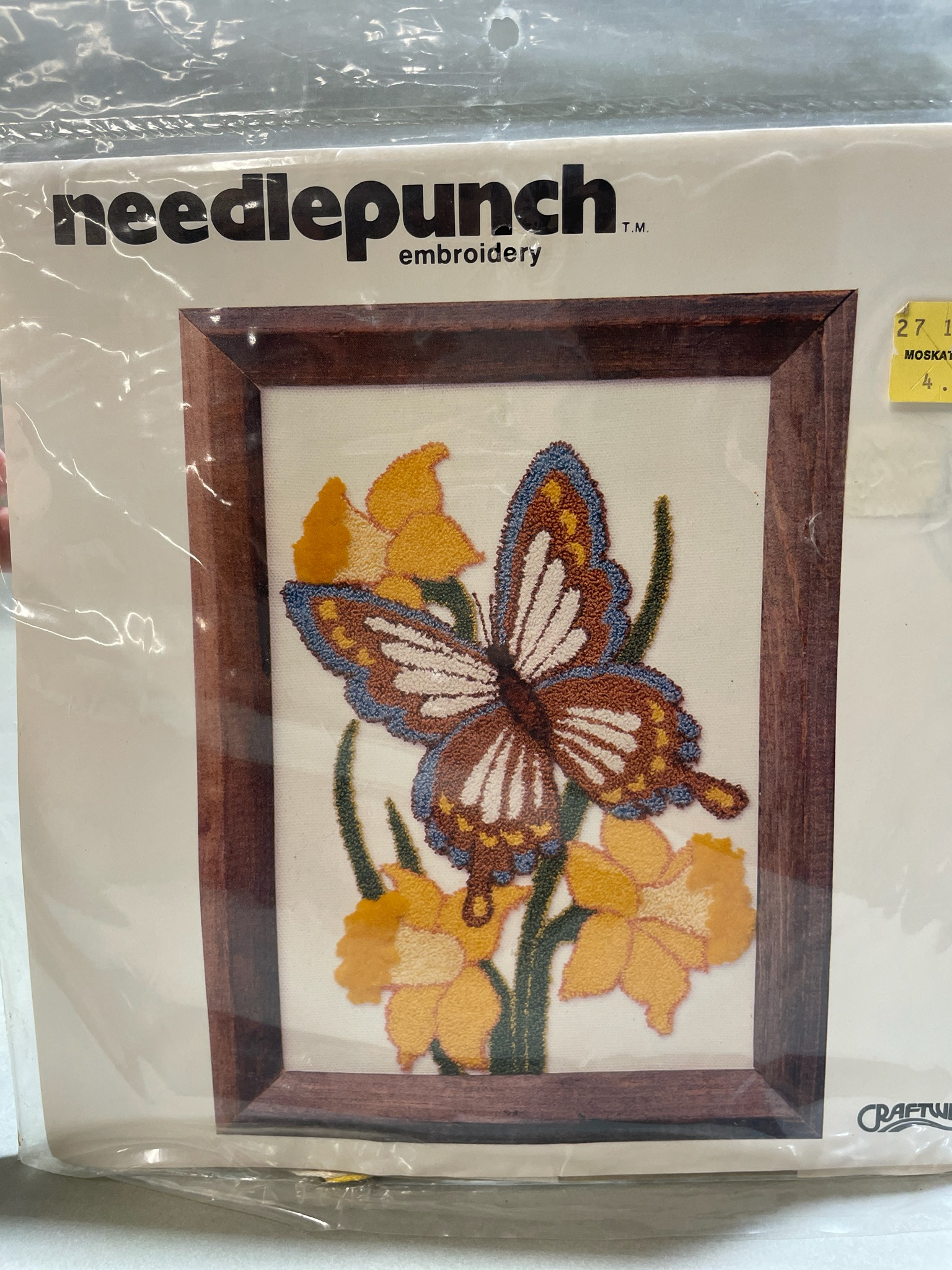 Needlepunch Butterfly Daffodils Punch Embroidery Kit
