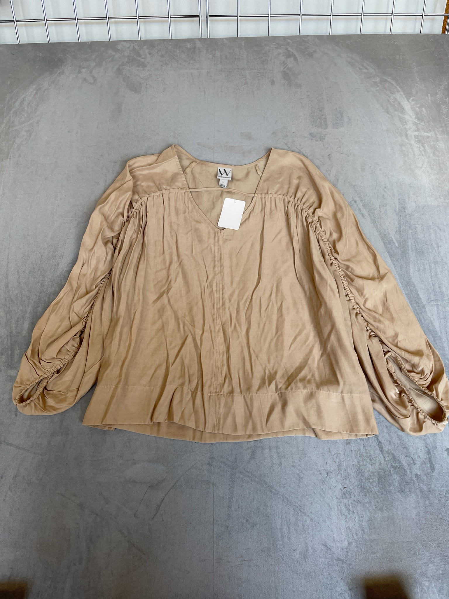 Worthington Tan Long Sleeve Blouse Size Large